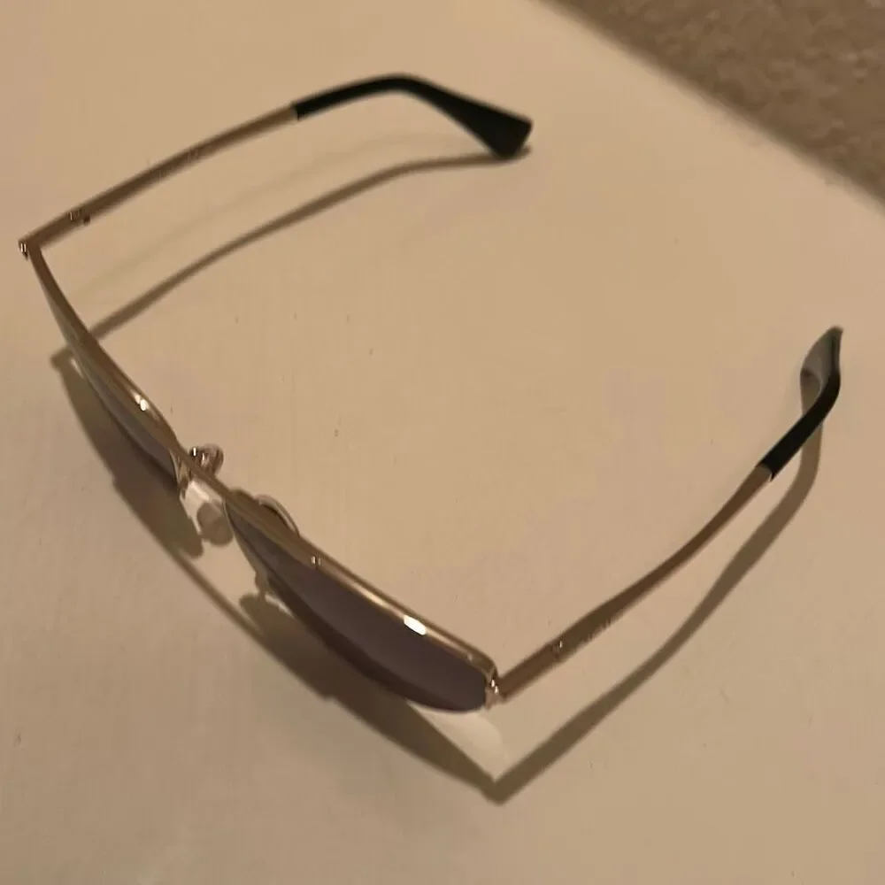 Max Mara Thin Gold Frame Catseye Aviator Sunglasses MM0122 Modern Chic Luxury